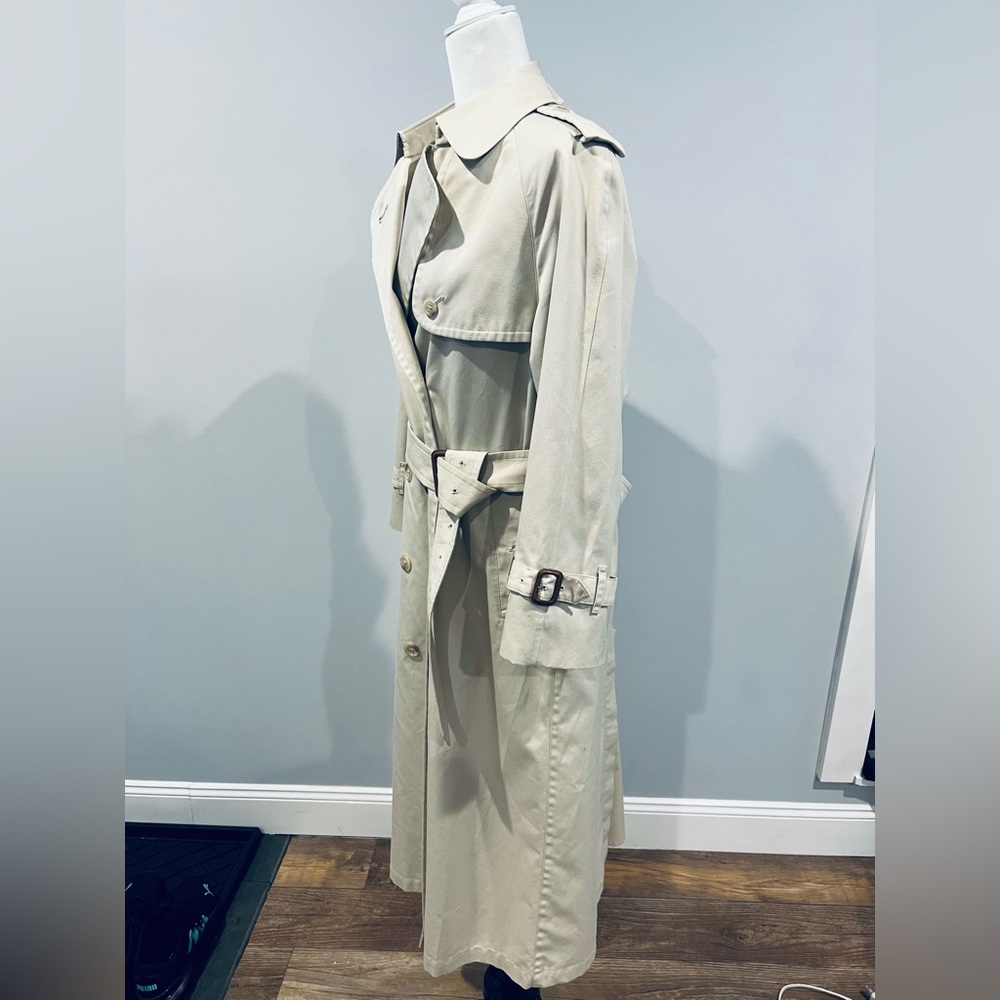 Vintage Burberry Trench Coat, 4 Extra-Long - Picture 2 of 16